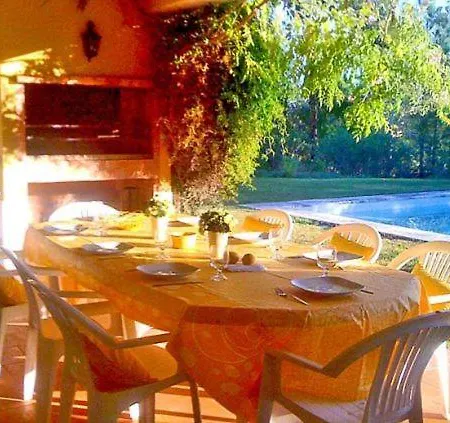 Villa Quinta Do Chaparro Sleeps 11